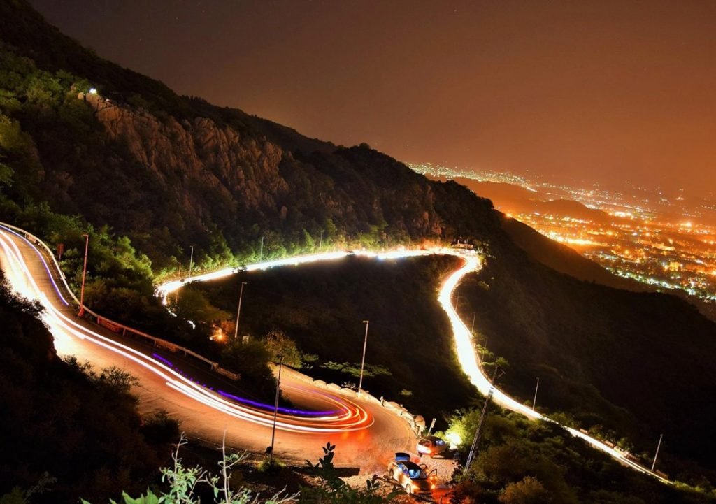 Beautiful road to monal