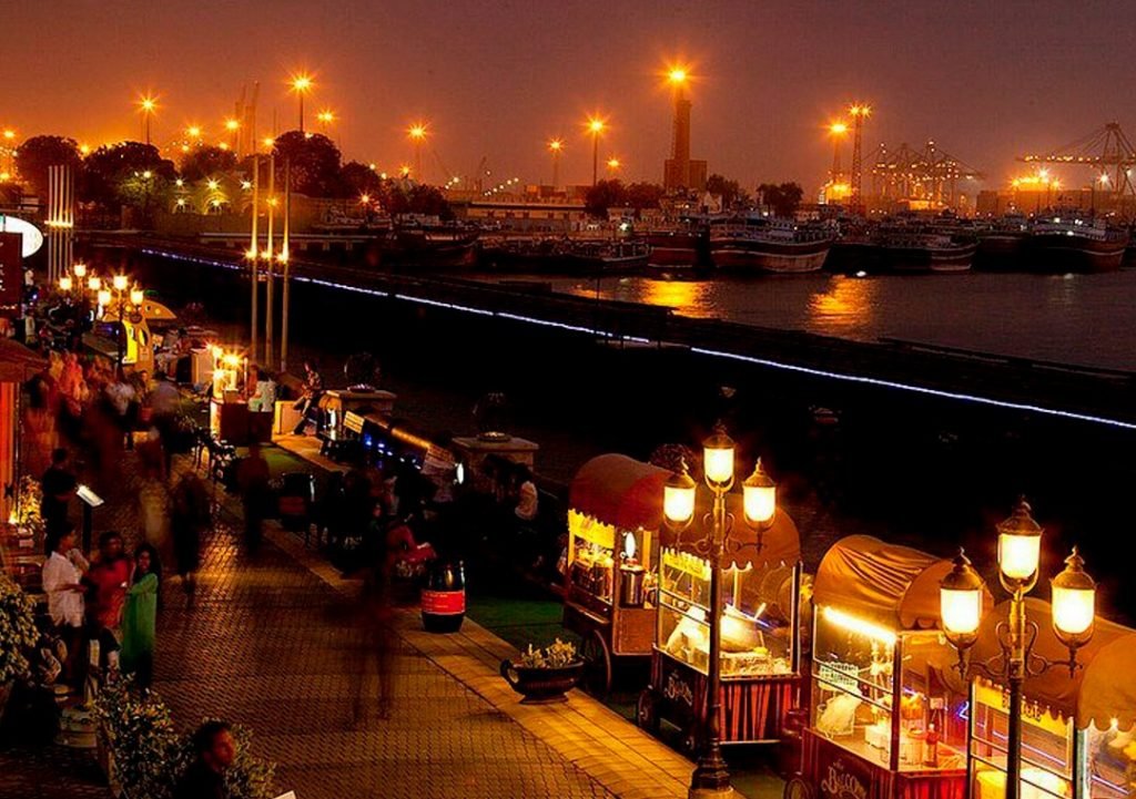 essay on karachi the city of lights